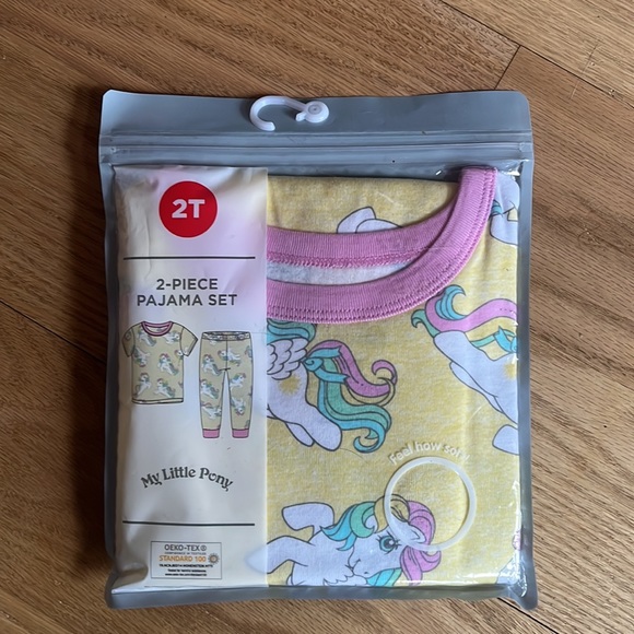 New My Little Pony Girls Baby Pajama Set 2 Piece New In Package 2T Yellow - Picture 2 of 4